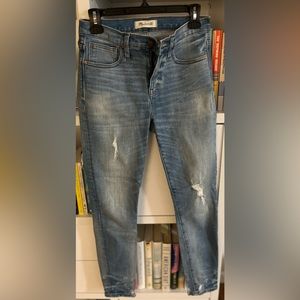 9” High-Rise Skinny jeans